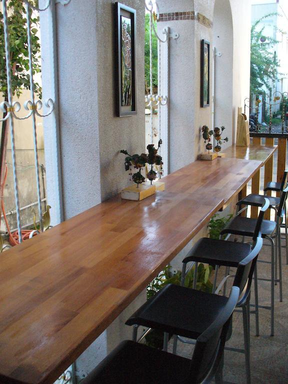 Alongs Garden Bed & Breakfast Heng-ch'un Exterior foto